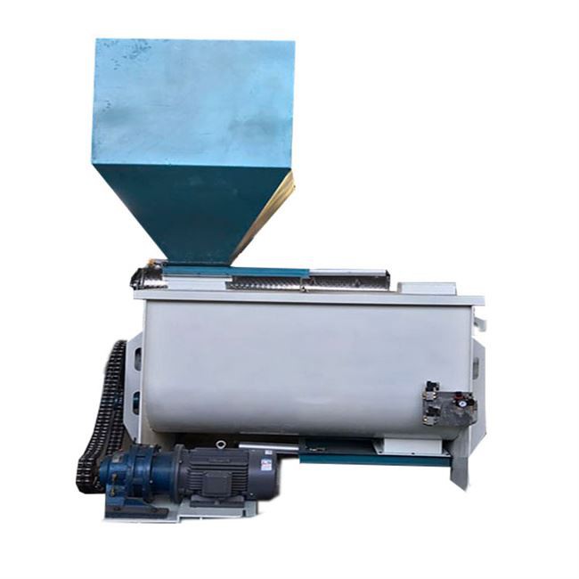Poultry-feed-horizontal-mixer