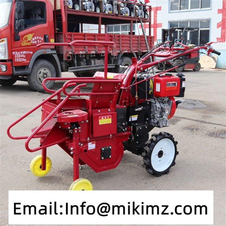 Corn Combine Harvester Machine