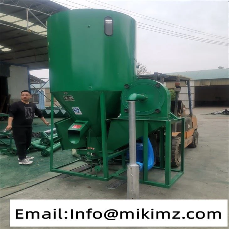 Industrial Vertical Feed Grinder Mixing Machine Cattle Feed Crusher Mixer