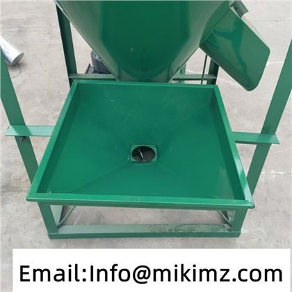 Vertical Chicken Feed Mixing Machine Poultry Feed Mixer
